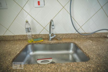 Apartamento à venda com 58m², 2 quartos e 1 vagaCozinha - Torneira