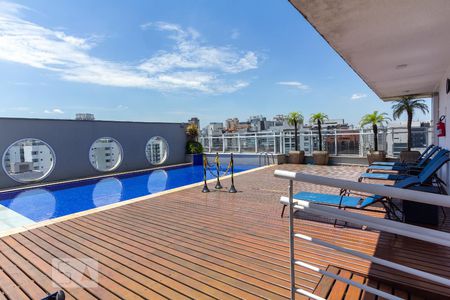 Apartamento à venda com 70m², 2 quartos e 1 vagaÁrea comum - Piscina