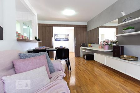 Sala de apartamento à venda com 2 quartos, 70m² em Indianópolis, São Paulo