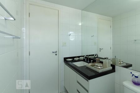 Apartamento à venda com 70m², 2 quartos e 1 vagaBanheiro