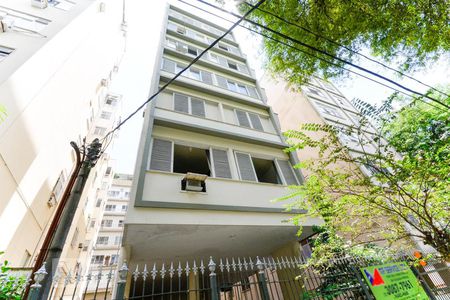 Apartamento à venda com 66m², 2 quartos e sem vagaFachada e portaria