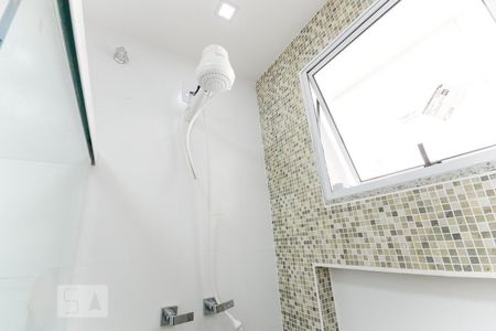 Apartamento à venda com 66m², 2 quartos e sem vagaBanheiro