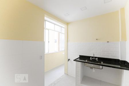 Apartamento à venda com 66m², 2 quartos e sem vagaCozinha