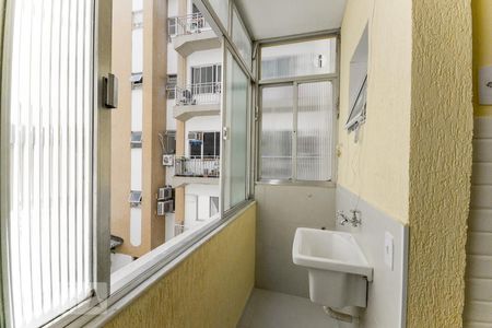 Apartamento à venda com 66m², 2 quartos e sem vagaÁrea de Serviço