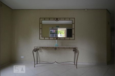 Apartamento para alugar com 52m², 1 quarto e 1 vagaHall