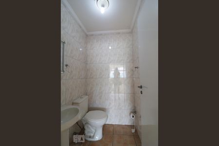 Casa à venda com 180m², 4 quartos e sem vagaBanheiro Area de lazer