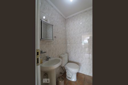 Casa à venda com 180m², 4 quartos e sem vagaBanheiro Area de lazer