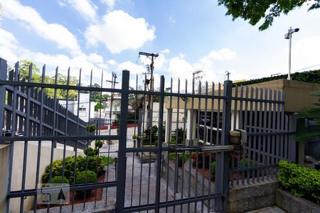 Apartamento para alugar com 65m², 3 quartos e 1 vagaFachada