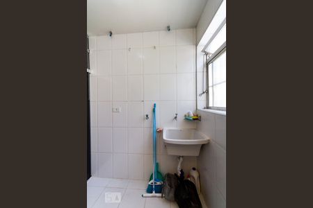 Apartamento para alugar com 65m², 3 quartos e 1 vagaÁrea de Serviço