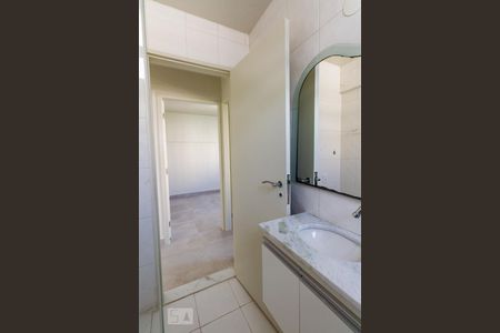 Apartamento para alugar com 65m², 3 quartos e 1 vagaBanheiro