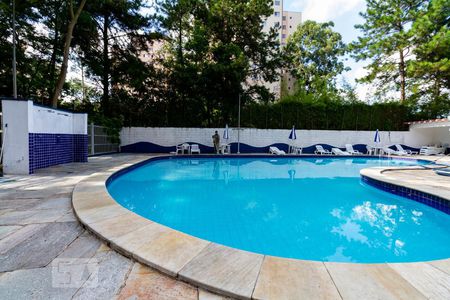 Apartamento para alugar com 65m², 3 quartos e 1 vagaÁrea comum - Piscina