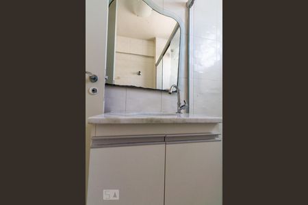 Apartamento para alugar com 65m², 3 quartos e 1 vagaBanheiro