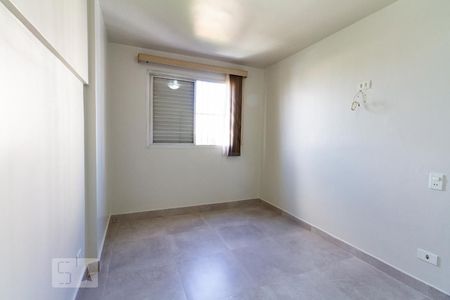 Quarto 1 de apartamento para alugar com 3 quartos, 65m² em Vila São Paulo, São Paulo