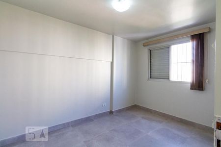 Quarto 1 de apartamento para alugar com 3 quartos, 65m² em Vila São Paulo, São Paulo