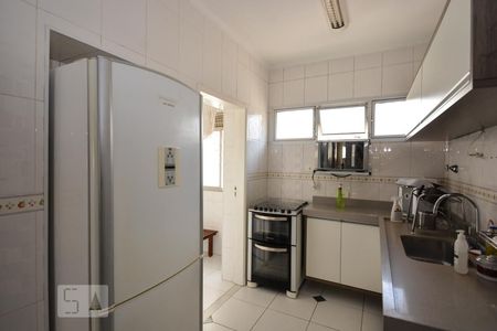 Apartamento para alugar com 115m², 3 quartos e 1 vagaCozinha