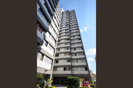 Apartamento para alugar com 115m², 3 quartos e 1 vagaFachada