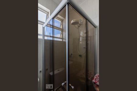 Apartamento à venda com 100m², 3 quartos e 1 vagaChuveiro Banheiro Quarto 3 Suíte