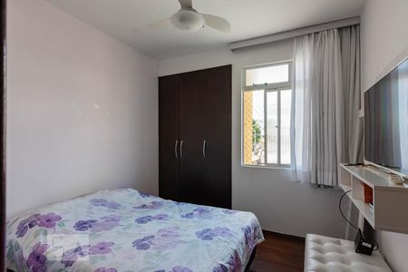 Apartamento à venda com 100m², 3 quartos e 1 vagaQuarto 2