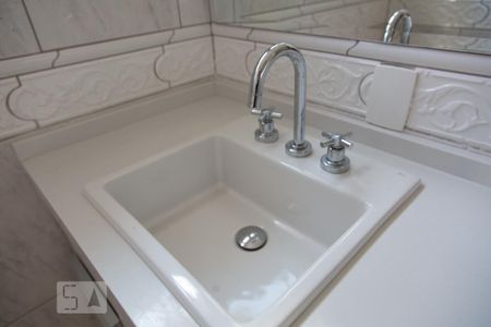 Apartamento à venda com 62m², 2 quartos e 1 vagaBanheiro suíte