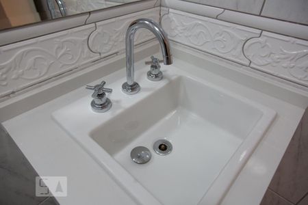 Apartamento à venda com 62m², 2 quartos e 1 vagaBanheiro social