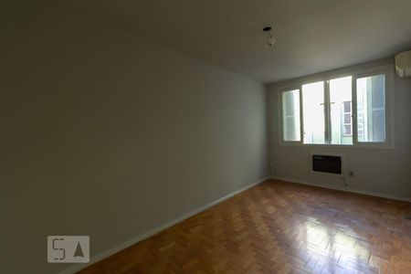 Apartamento para alugar com 90m², 2 quartos e sem vagaquarto 2