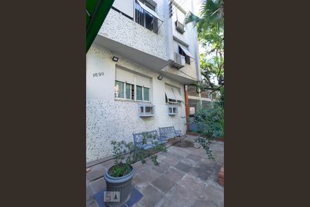 Apartamento para alugar com 90m², 2 quartos e sem vagafachada