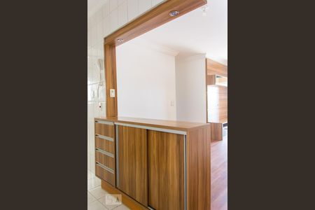 Apartamento para alugar com 77m², 3 quartos e 2 vagasCozinha - Armários