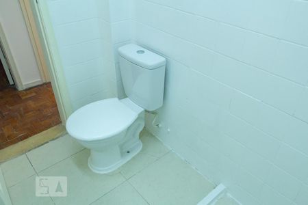 Apartamento para alugar com 65m², 2 quartos e sem vaga Apartamento para alugar com 65m², 2 quartos e sem vagaBanheiro Social