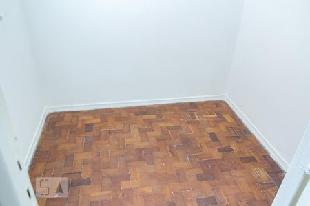 Apartamento para alugar com 65m², 2 quartos e sem vaga Apartamento para alugar com 65m², 2 quartos e sem vagaQuarto de Serviço