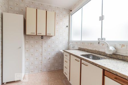 Apartamento para alugar com 69m², 2 quartos e 1 vagaCozinha e Área de Serviço