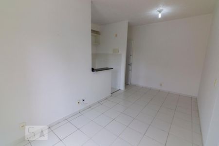 Sala de apartamento à venda com 2 quartos, 48m² em São Cristóvão, Rio de Janeiro