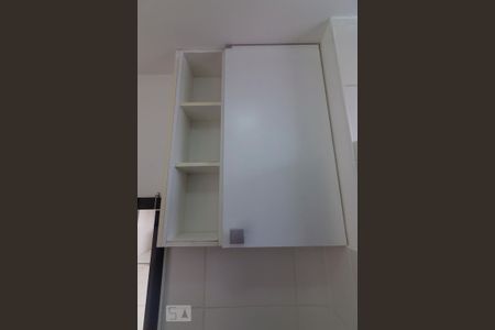 Apartamento para alugar com 48m², 2 quartos e sem vaga Apartamento para alugar com 48m², 2 quartos e sem vagaBanheiro