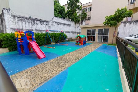 Apartamento para alugar com 48m², 2 quartos e sem vaga Apartamento para alugar com 48m², 2 quartos e sem vagaÁrea Comum - Playground