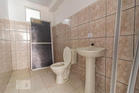 Casa para alugar com 50m², 2 quartos e 1 vaga Casa para alugar com 50m², 2 quartos e 1 vagaBanheiro