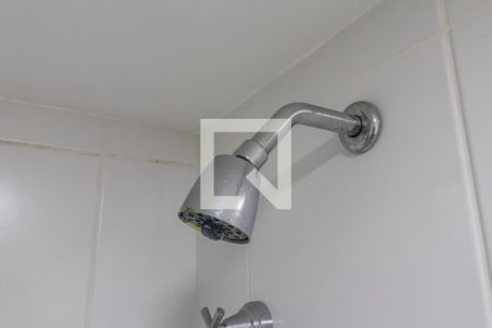 Banheiro de apartamento para alugar com 1 quarto, 42m² em Empresarial 18 do Forte, Barueri