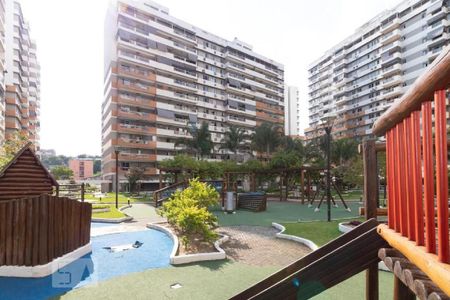Apartamento à venda com 82m², 2 quartos e 2 vagasÁrea Comum - Playground