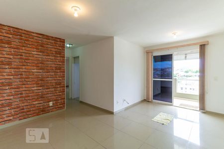Sala de apartamento à venda com 2 quartos, 69m² em Pilares, Rio de Janeiro