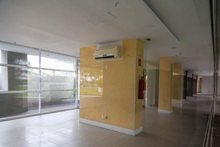Apartamento à venda com 82m², 2 quartos e 2 vagasÁrea comum - Salão de festas