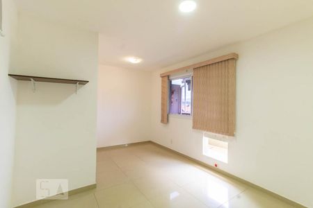 Apartamento à venda com 82m², 2 quartos e 2 vagasSuíte