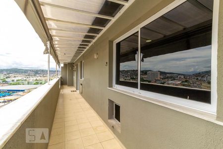 Apartamento à venda com 82m², 2 quartos e 2 vagasVaranda