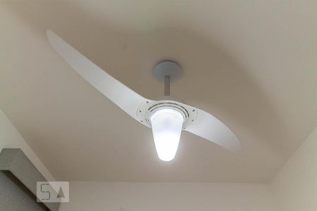 Apartamento à venda com 82m², 2 quartos e 2 vagasDetalhe Quarto