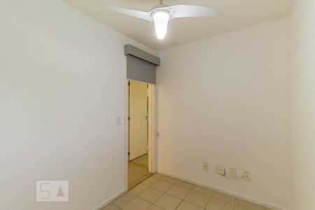 Apartamento à venda com 82m², 2 quartos e 2 vagasQuarto