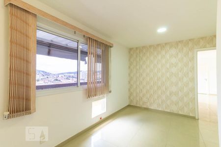 Apartamento à venda com 82m², 2 quartos e 2 vagasSuíte