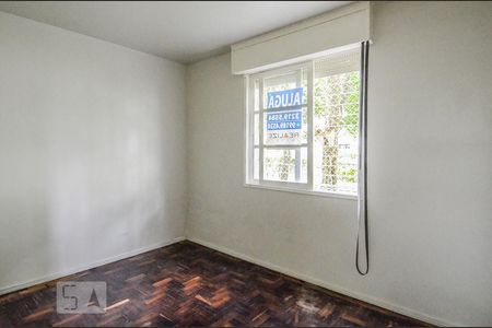 Quarto 1 de apartamento à venda com 2 quartos, 50m² em Cristal, Porto Alegre