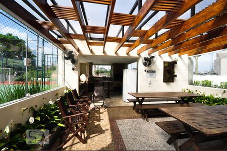 Apartamento à venda com 96m², 3 quartos e 2 vagasChurrasqueira