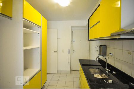 Apartamento à venda com 96m², 3 quartos e 2 vagasCozinha