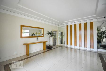 Apartamento à venda com 96m², 3 quartos e 2 vagasHall social