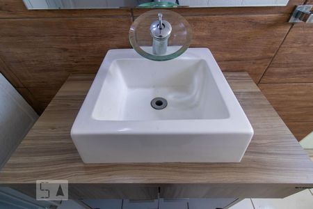 Apartamento à venda com 64m², 3 quartos e sem vagaDetalhe do Banheiro