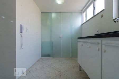 Apartamento à venda com 64m², 3 quartos e sem vagaCozinha