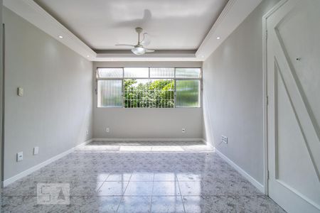 Sala de apartamento à venda com 3 quartos, 64m² em Irajá, Rio de Janeiro